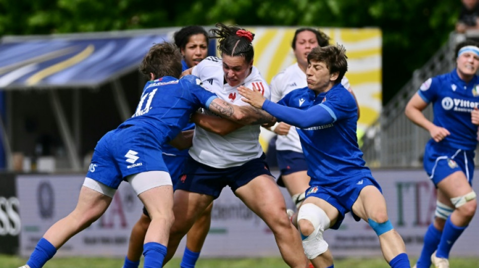 Six nations: les Bleues viennent péniblement à bout de l' Italie
