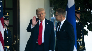 Trump, la Spagna forse dovrebbe essere espulsa dalla Nato