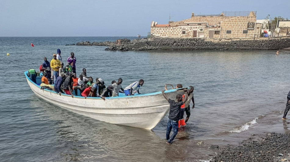 Senegal boat carrying 41 migrants reaches Canary Isles