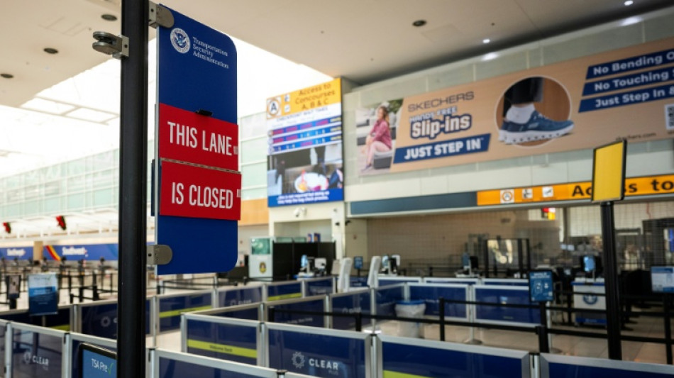 Trump droht Fluglotsen wegen "Shutdown"-Abwesenheit mit Gehaltsk&uuml;rzungen