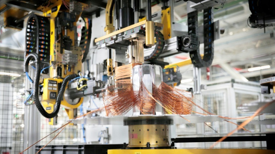 Renault Cl&eacute;on: le "temple du thermique" acc&eacute;l&egrave;re son virage &eacute;lectrique