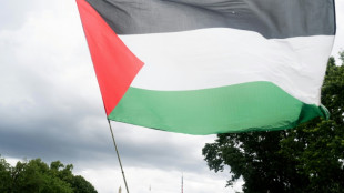 Weitere israelische Angriffe auf Iran - Trump lässt militärisches Eingreifen offen