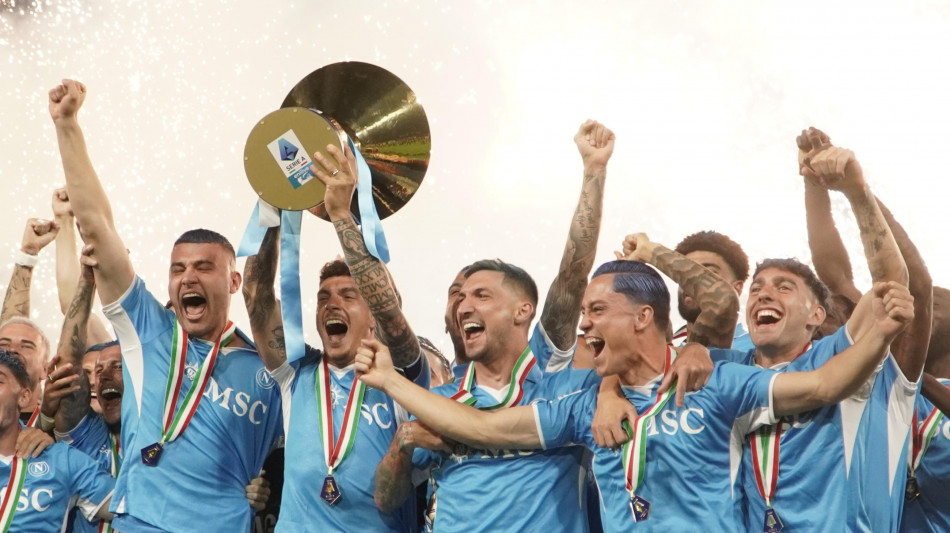 Calcio: Bigon, "Complimenti a Conte. Credo andrà via da Napoli"