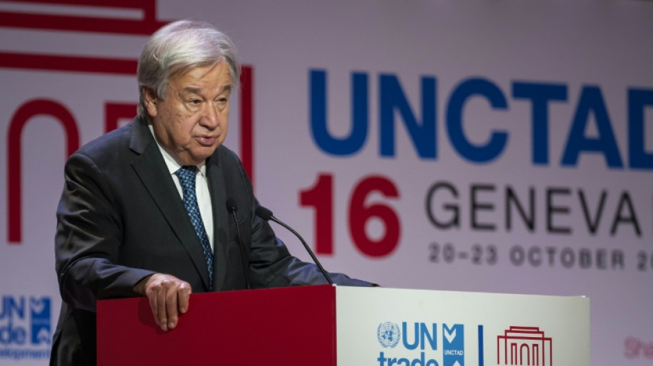 Les mécanismes du commerce mondial menacés de "dérailler", alerte le secrétaire général de l'ONU