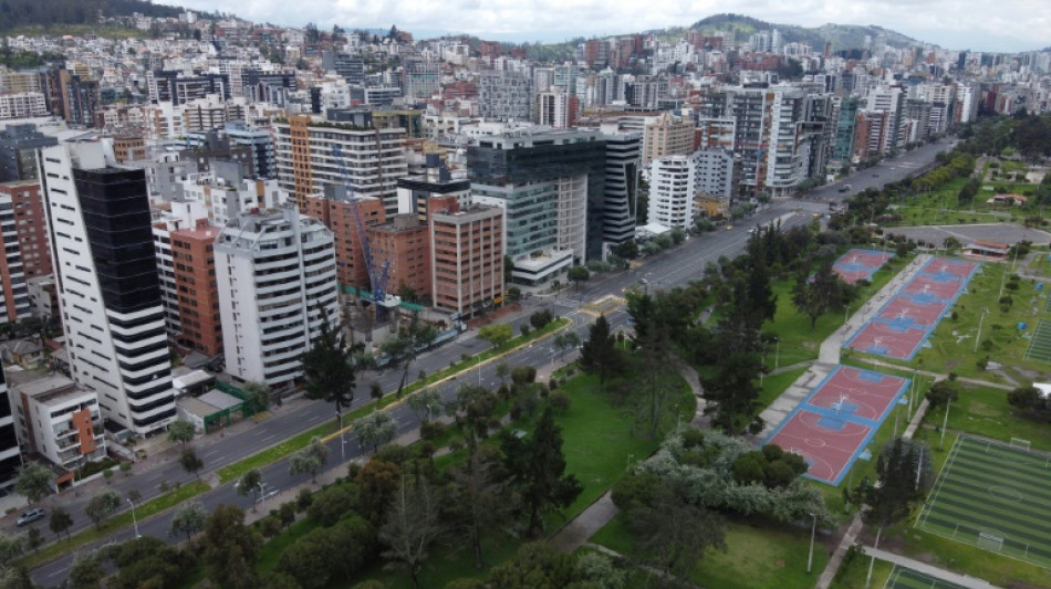 Ecuador registra super&aacute;vit de USD 2.871 millones en balanza comercial de 2021