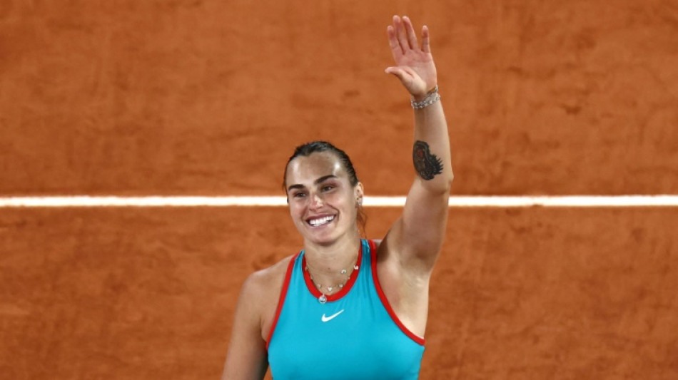 Roland-Garros: Sabalenka s'offre sa première finale, la France attend Boisson