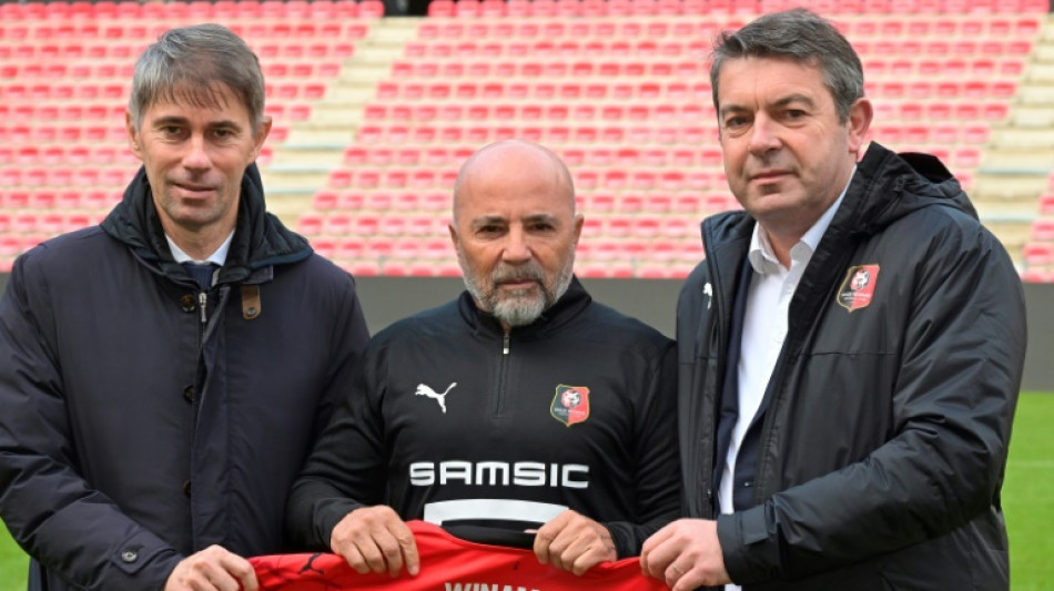 Sampaoli &eacute; apresentado no Rennes e se declara 'grande admirador' da liga francesa