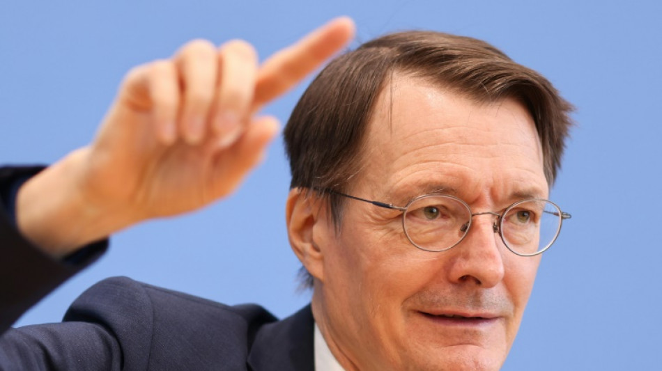 Lauterbach kritisiert Impfpflicht-Aussetzung in Bayern als "gef&auml;hrliches Signal"