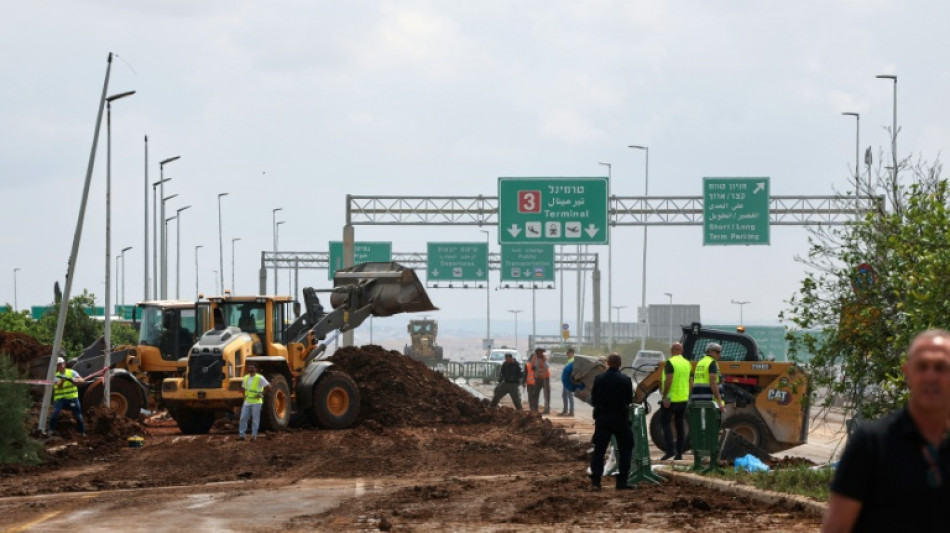 Un misil cae cerca del aeropuerto de Tel Aviv tras disparo desde Yemen 