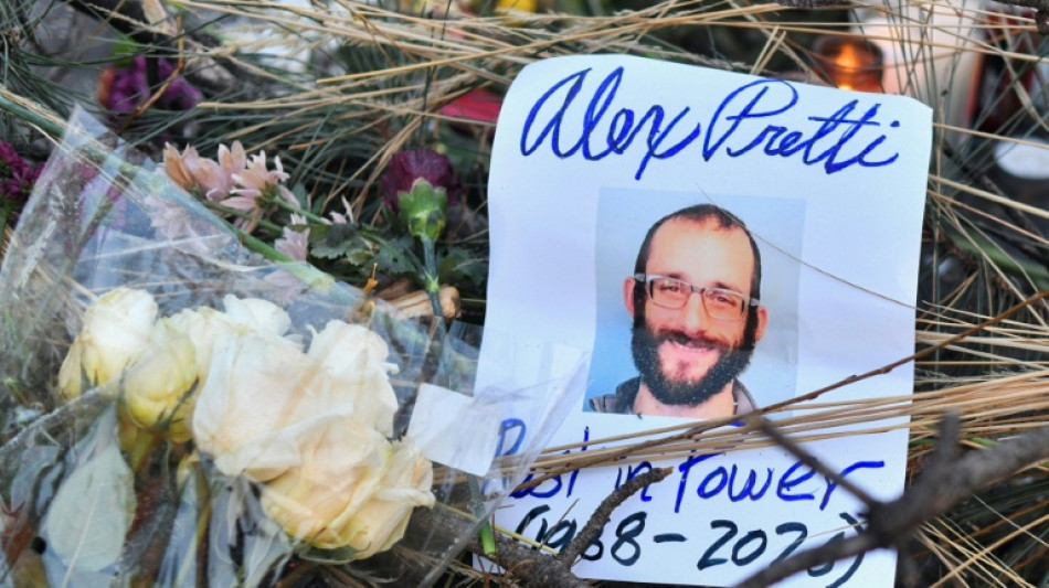 Le gouvernement Trump justifie les tirs mortels &agrave; Minneapolis, indignation dans l'opposition