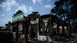 Au camping des Flots bleus, derri&egrave;re Patrick Chirac encore debout, la d&eacute;solation