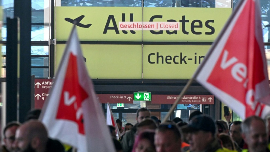 Nach Warnstreiks an Flugh&auml;fen: Verdi k&uuml;ndigt weitere Arbeitsniederlegungen an