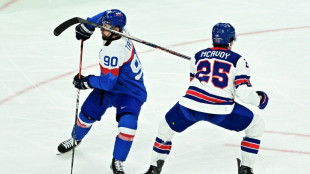 US hockey players regret response to Trump remarks on women's team