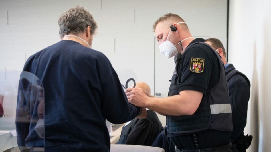Pl&auml;doyers in Prozess um Tankstellenmord von Idar-Oberstein verz&ouml;gern sich weiter
