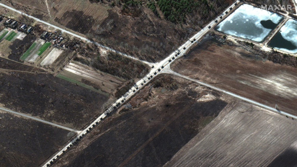 Inmenso convoy militar ruso es captado cerca de Kiev por im&aacute;genes de sat&eacute;lite