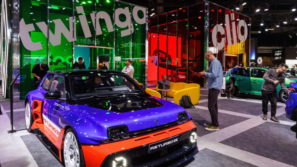 Renault chiude il 2025 con ricavi in crescita a 57,9 miliardi