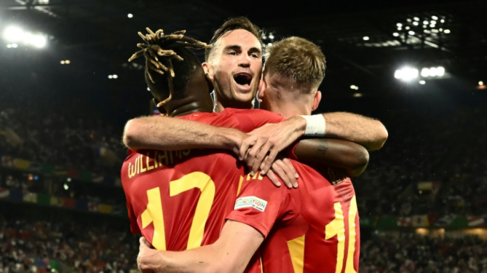 Inglaterra y Espa&ntilde;a, a cuartos de la Eurocopa con remontada incluida