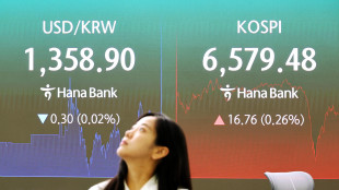Borsa: l'Asia corre con i tecnologici, il petrolio con l'Iran