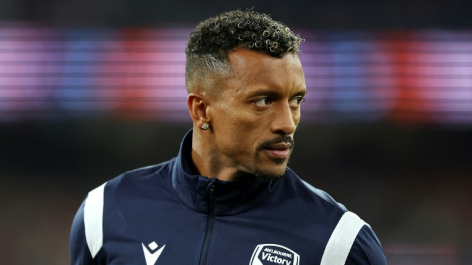Atacante portugu&ecirc;s Nani assina com clube turco Adana Demirspor