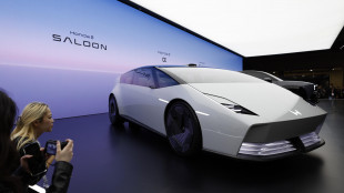 Honda rivede al ribasso le stime sull'utile annuale