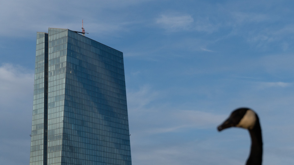 La Bce alza i tassi di un quarto di punto, i depositi passano al 2,50%