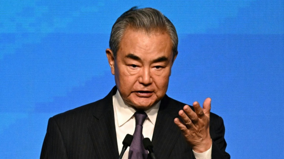 Chinesischer Außenminister trifft EU-Vertreter zu Gesprächen