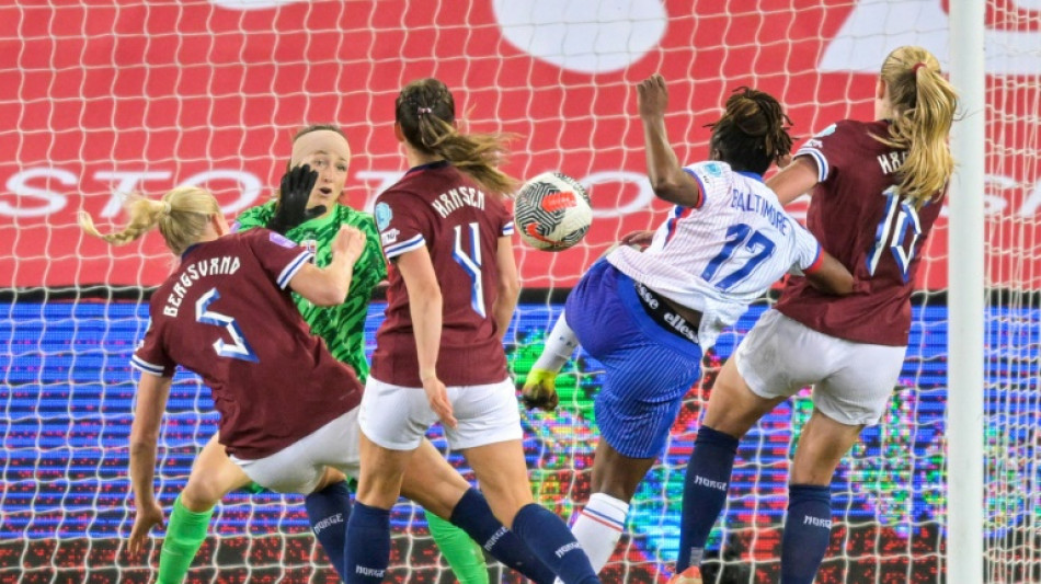 Ligue des nations: les Bleues filent en demi-finales après leur succès en Norvège
