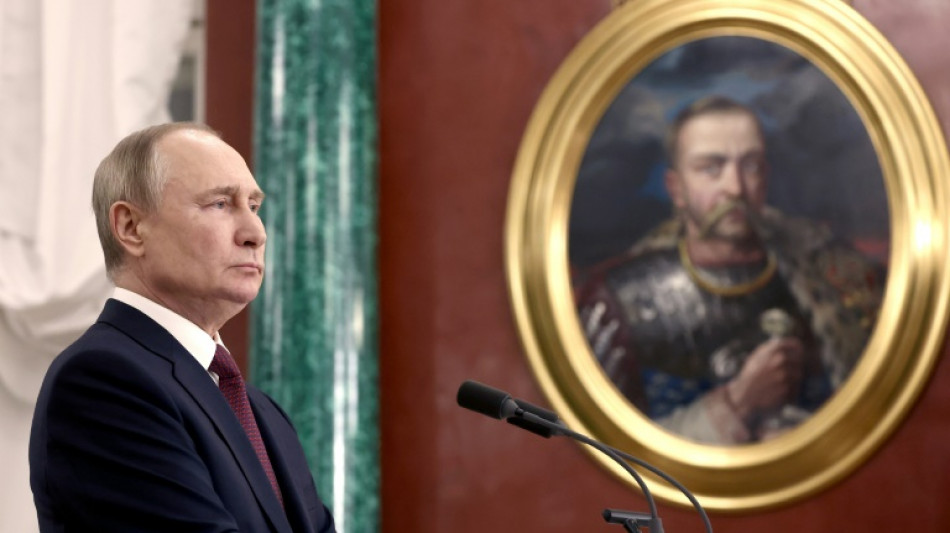 Ukraine: l'Occident veut "diviser" la Russie selon Poutine, Kiev f&ecirc;te No&euml;l