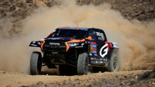 El Dakar-2025 arranca con victorias de Sanders y Lategan en el pr&oacute;logo