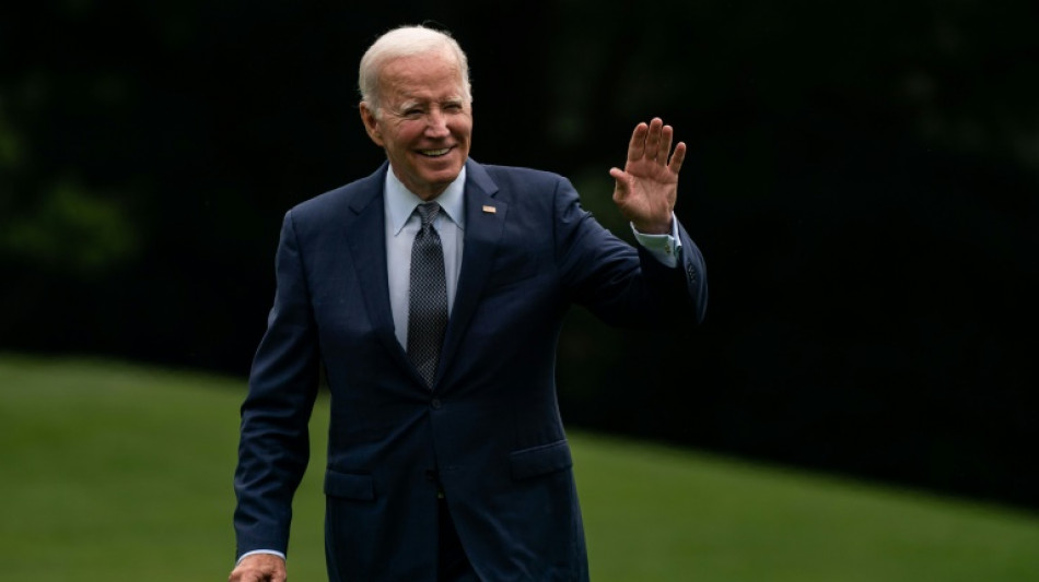 Biden diz que 'compreende' cr&iacute;ticas a sua idade