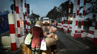 Ukraine: la Roumanie, plan B des r&eacute;fugi&eacute;s pour &eacute;viter le chaos &agrave; la fronti&egrave;re polonaise