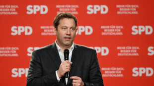 SPD-Chef Klingbeil will auch Fraktionschef werden - Erneuerung der SPD angek&uuml;ndigt