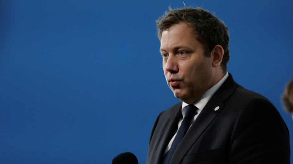 Treffen der internationalen Linken in Barcelona: Klingbeil beschw&ouml;rt Solidarit&auml;t