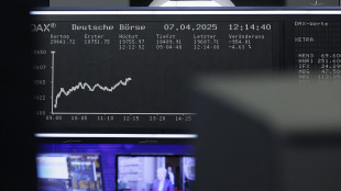 Borsa: l'Europa chiude in ordine sparso, Francoforte +0,7%