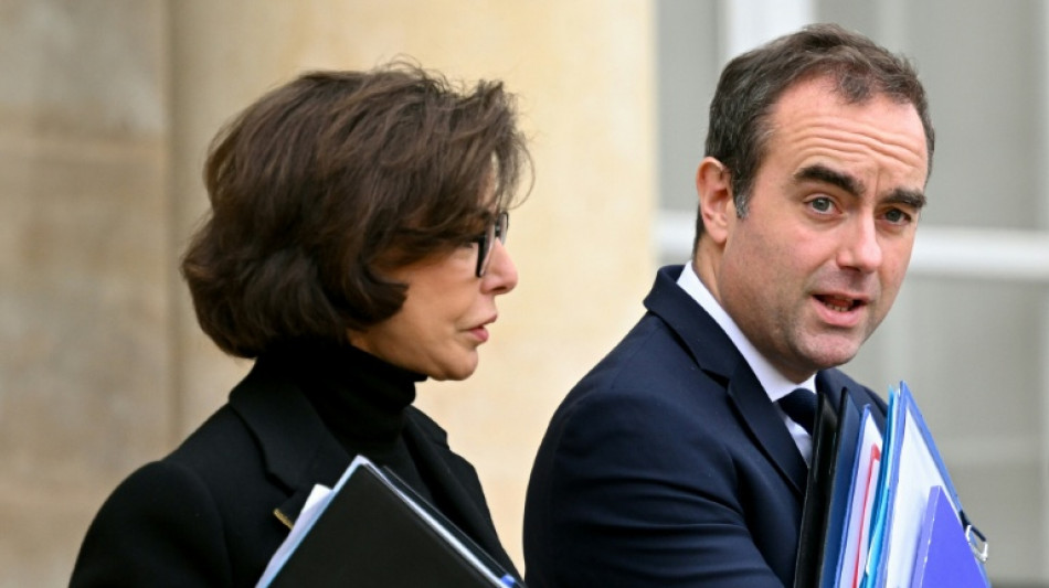 Lecornu envisage un ajustement de son gouvernement apr&egrave;s la s&eacute;quence budg&eacute;taire