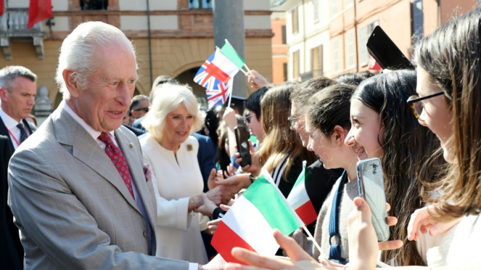 Charles III rezar&aacute; ao lado do papa em ato in&eacute;dito desde o cisma anglicano