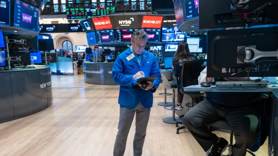 Wall Street en baisse, la g&eacute;opolitique pr&eacute;texte &agrave; une consolidation