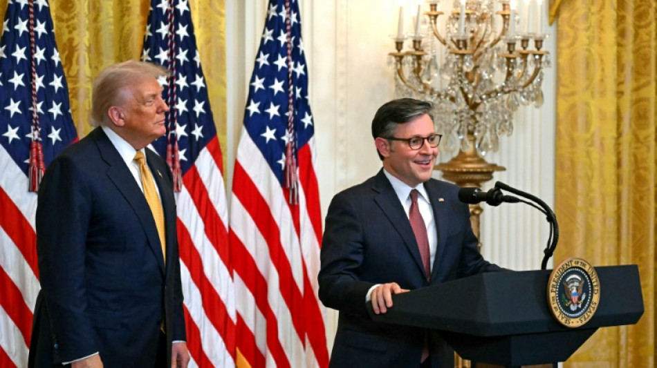 Trump meets Democrats in last-gasp talks before US government shutdown