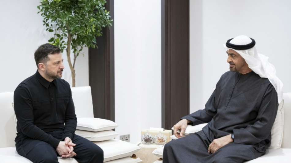 Zelenski anuncia un acuerdo entre Ucrania y Emiratos para cooperar en defensa