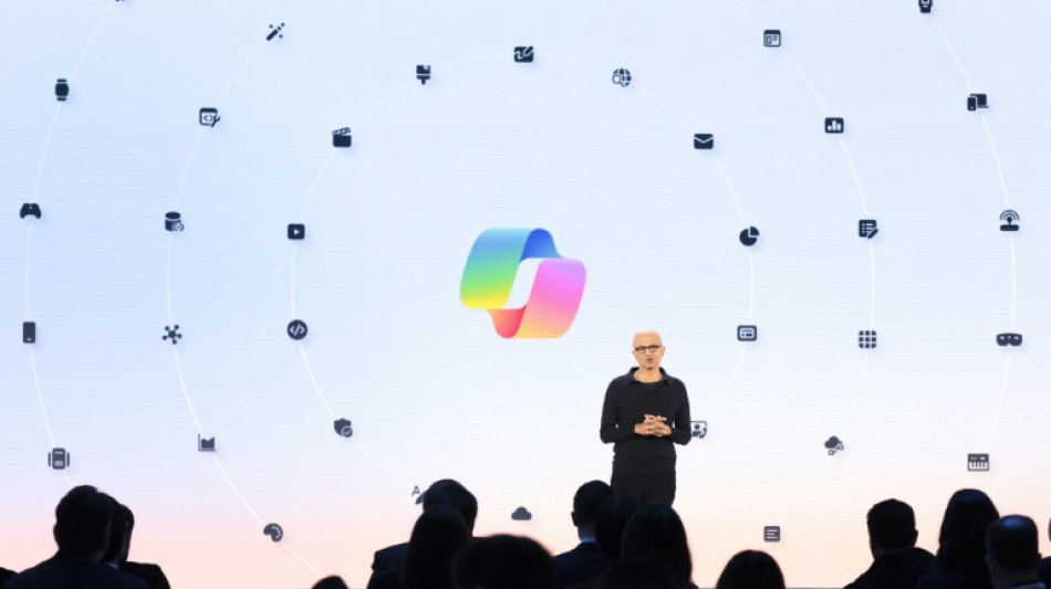 Microsoft lanza nueva computadora con IA generativa incorporada