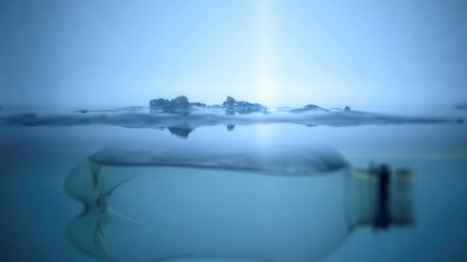 Mitad de ventas de agua embotellada alcanzar&iacute;a para dar acceso universal al agua potable (ONU)