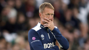 West Ham demite Graham Potter e anuncia Nuno Esp&iacute;rito Santo como novo t&eacute;cnico