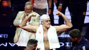 Pugilato: Tyson Fury &egrave; tornato, battuto il russo Makhmudov