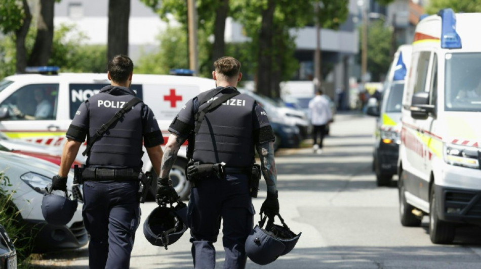 Al menos 10 muertos en un ataque a tiros en un colegio de Austria