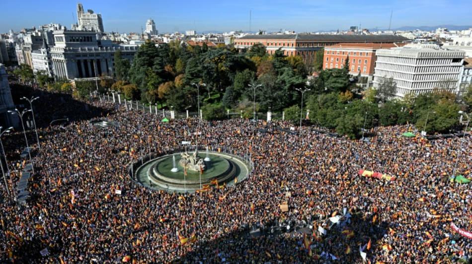 Madri tem grande manifesta&ccedil;&atilde;o contra anistia de S&aacute;nchez ao separatismo catal&atilde;o