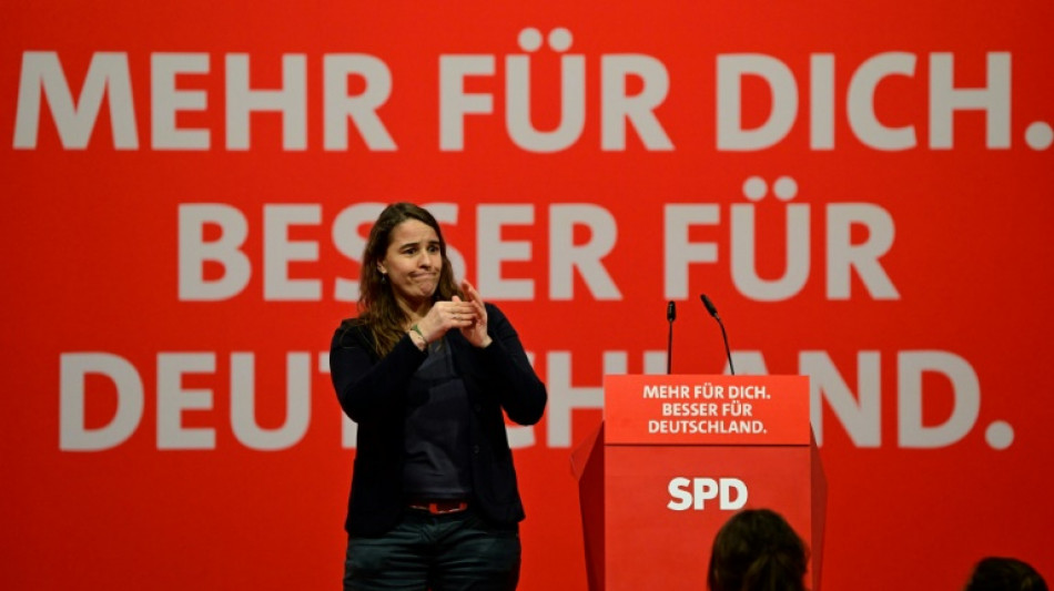 Geh&ouml;rlose Bundestagsabgeordnete Heubach setzt nicht auf technischen Fortschritt