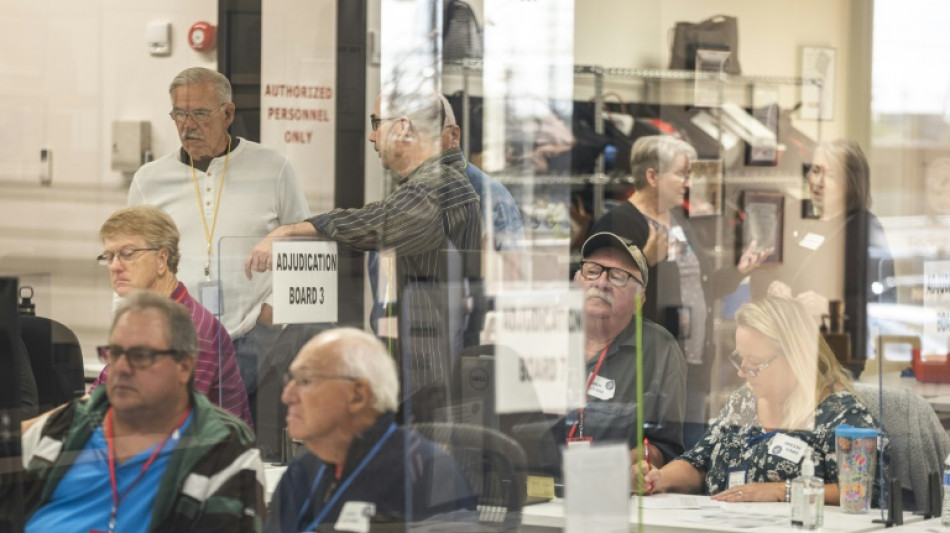 La desinformación alimenta el acoso contra los funcionarios electorales en EEUU