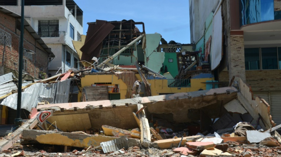 Mindestens zw&ouml;lf Tote bei Erdbeben in Ecuador