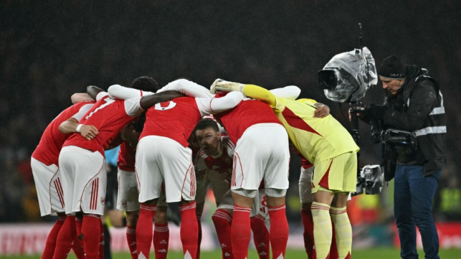 Arsenal face Man Utd test as City search for spark