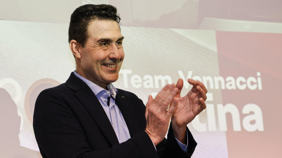 Due leghisti vicini a Vannacci firmano emendamento contro armi a Kiev